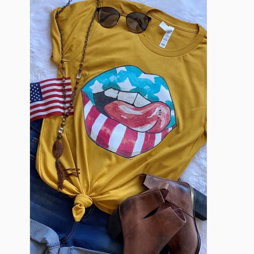 American Lip Basic Tee